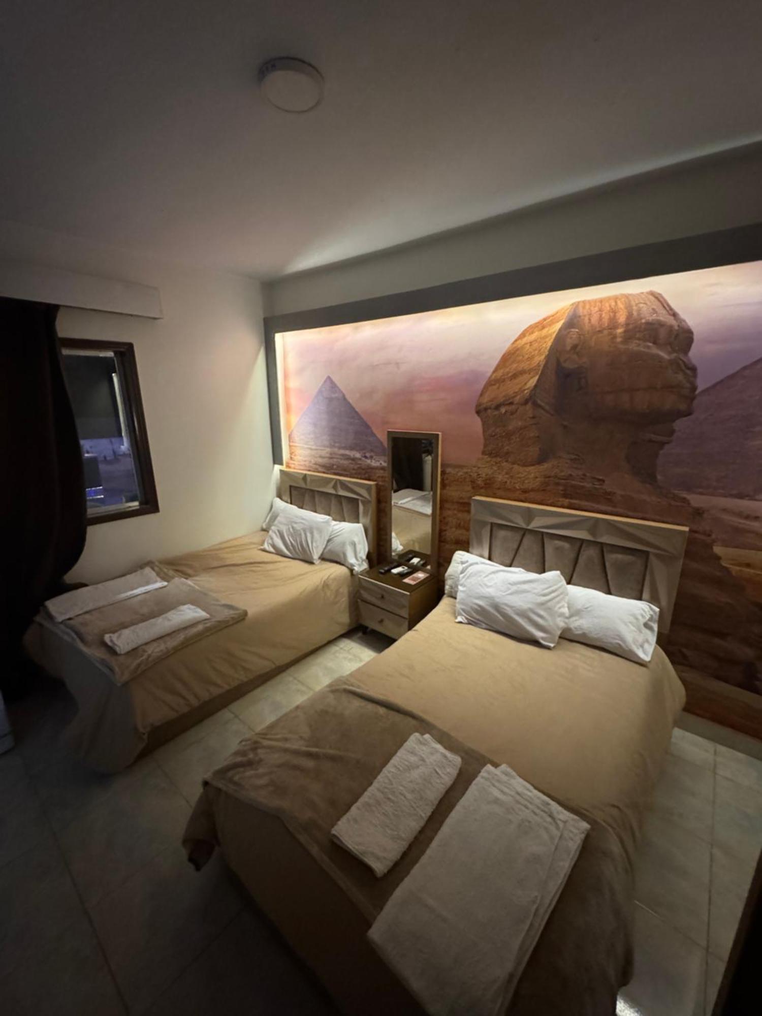 Nefertiti Pyramids View Hotel Kairo Eksteriør billede