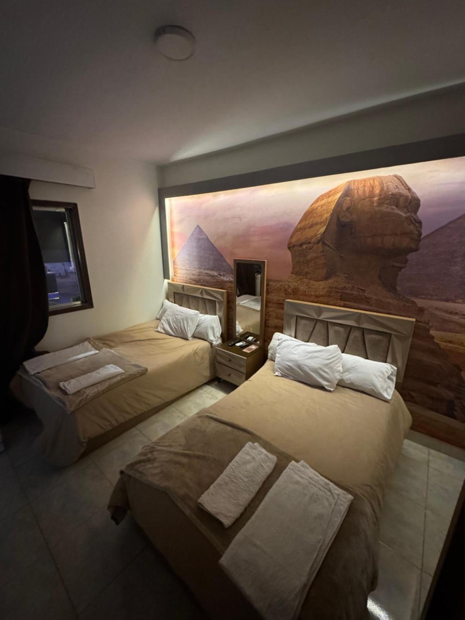 Nefertiti Pyramids View Hotel Kairo Eksteriør billede