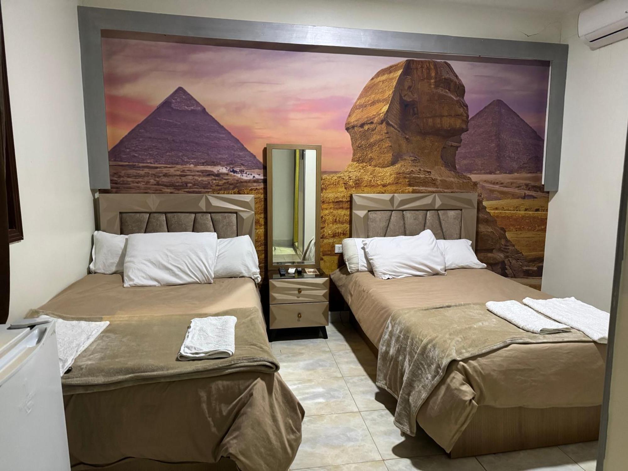 Nefertiti Pyramids View Hotel Kairo Eksteriør billede